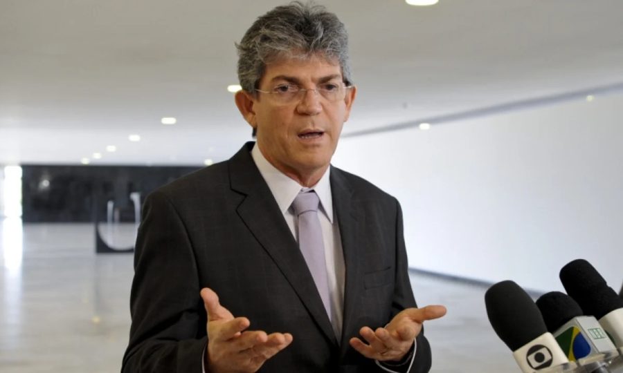 Homem é detido ao tentar invadir comitê de candidato em JP