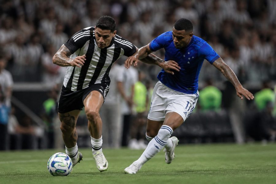 Atlético e Cruzeiro se enfrentam em jogo decisivo da Copa do Brasil