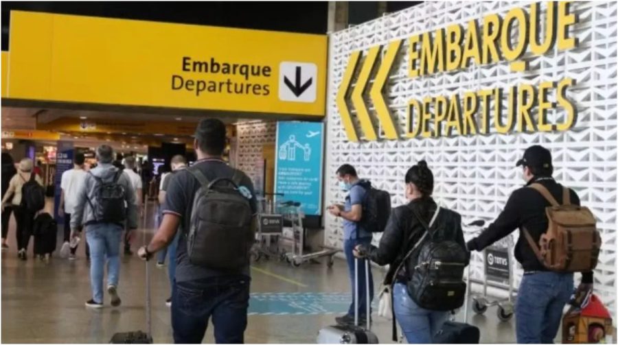 Avião da Ibéria faz pouso de emergência em Guarulhos por conta de emergência médica