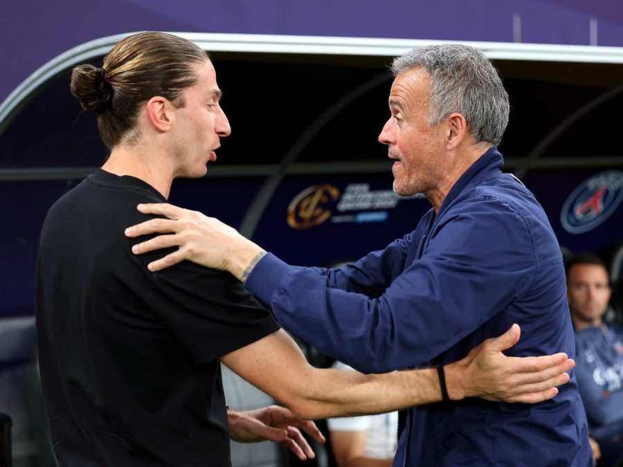 Luis Enrique elogia Filipe Luís antes do confronto entre Monaco e PSG
