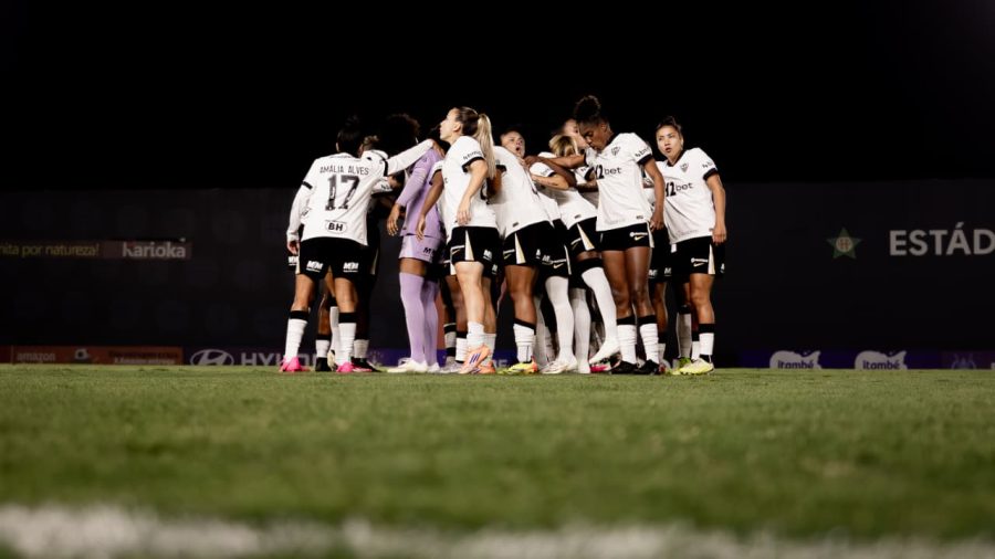 Flamengo supera Atlético em partida decisiva do Brasileiro Feminino