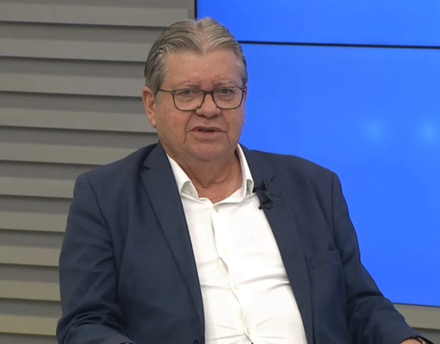 João Azevêdo, candidato ao Senado pela Paraíba, propõe redistribuição de recursos do SUS e diz que Cagepa deve continuar pública