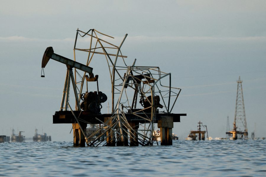 Petrolífera americana assumirá controle de campos de petróleo na Venezuela